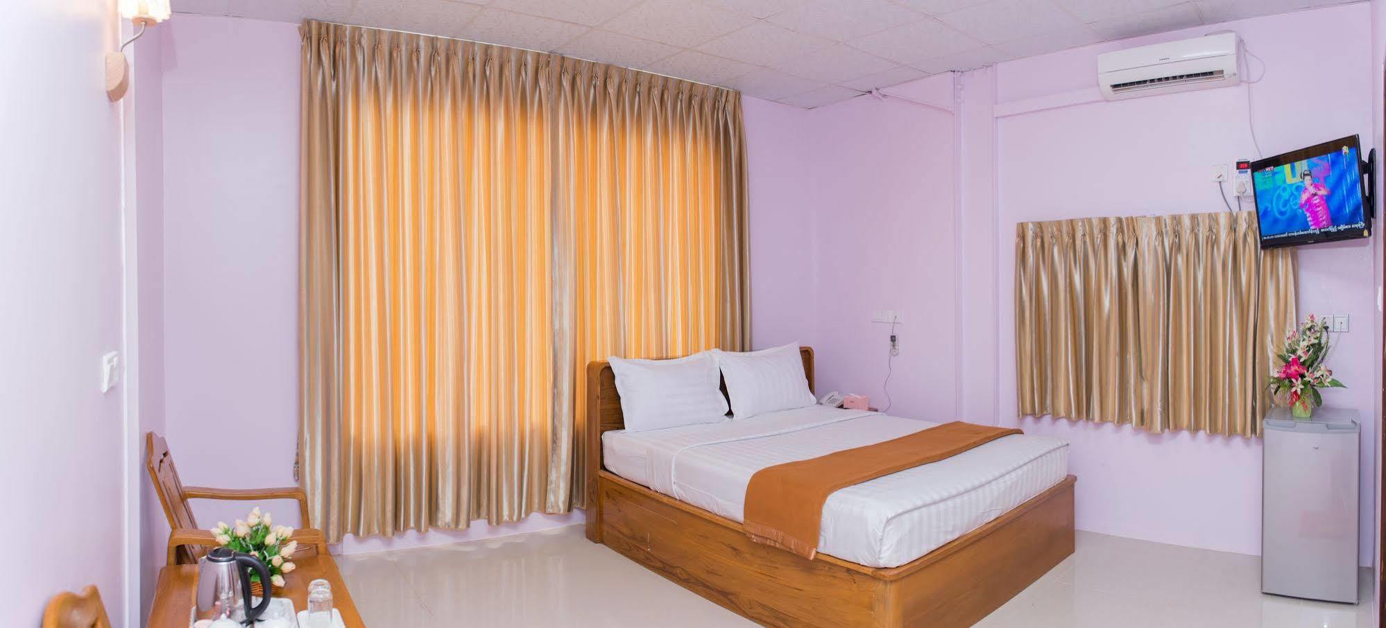 Aung Tha Pyay Hotel 3 Янгон Екстериор снимка